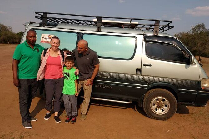 4 Days Gorilla and Chimps trek safari - Lodging in the forest zone: comfort without pretending it’s a spa
