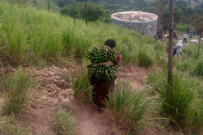 7 Days Fort Portal Culture Tour Western Uganda - Amabere ganyinamwiru and crater lake country: culture with geology