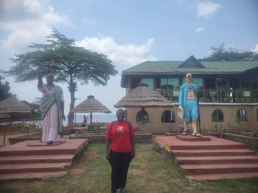 Entebbe: Female-Led Guided Walking Tour - Botanical Gardens hour: birds, primates, and a lakeside pause