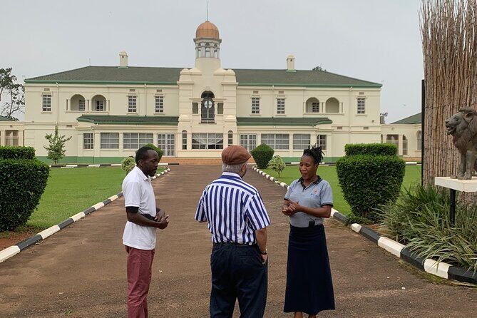 Kampala cultural tour - Independence Monument and Old Taxi Park: quick stops with real context