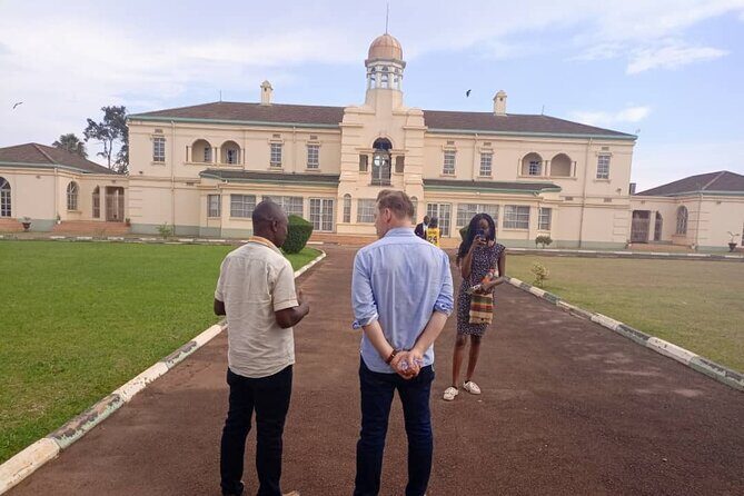 Kampala cultural tours - Kabaka’s Lake, craft-making moments, and the Craft Market