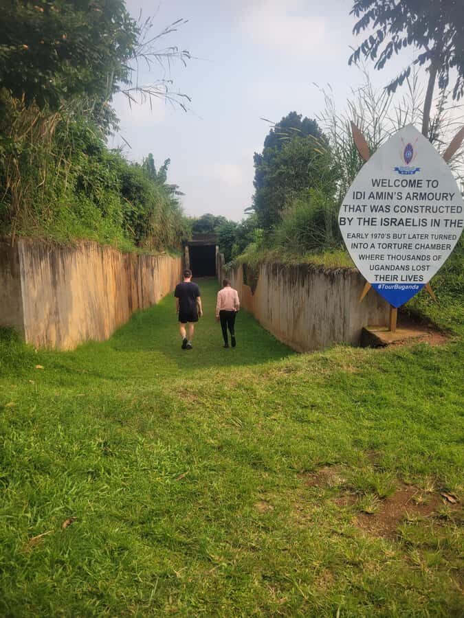 Kampala guided walking tour - Independence Monument and Sir Edward Muteesa: learning from public symbols